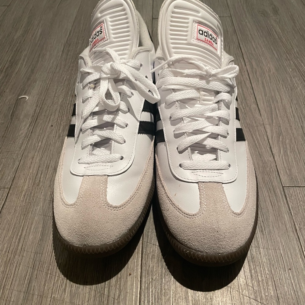 Adidas Sambas
